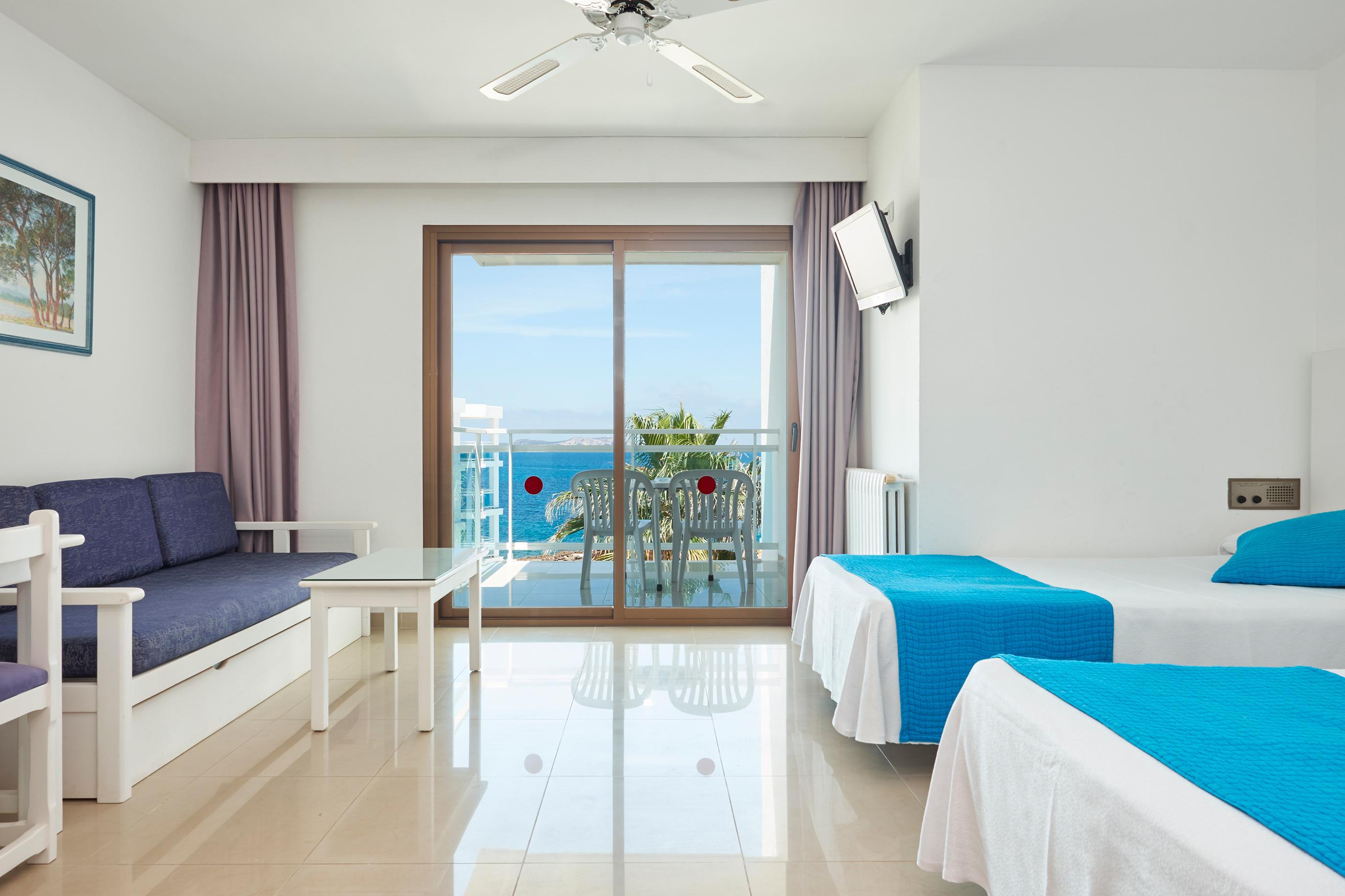 Aparthotel Nereida Sant Antoni de Portmany Екстериор снимка